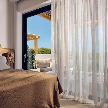 Galena Luxury Villas, By Thinkvilla