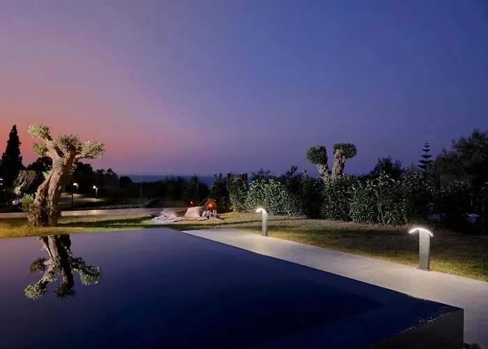 Galena Deluxe Seaview With Heated Pool, By Thinkvilla Villa