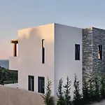 빌라 Galena Group Seaview With Heated Pools, By Thinkvilla *