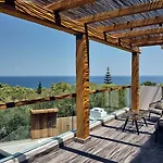 Galena Group Seaview With Heated Pools, By Thinkvilla 빌라 *