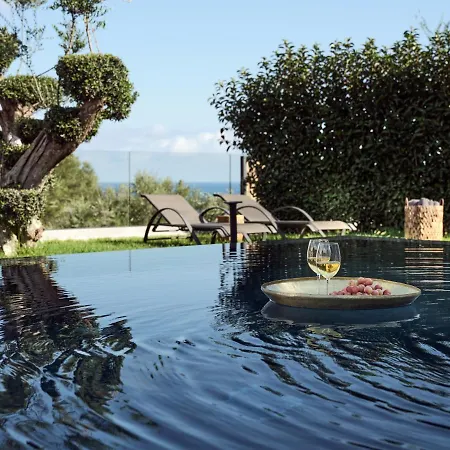 别墅 Galena Verde Deluxe Seaview Villas With Heated Pool, By Thinkvilla *