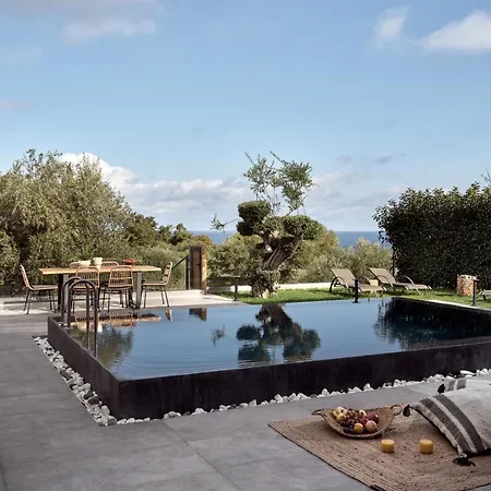 ヴィラ Galena Group Seaview With Heated Pools, By Thinkvilla